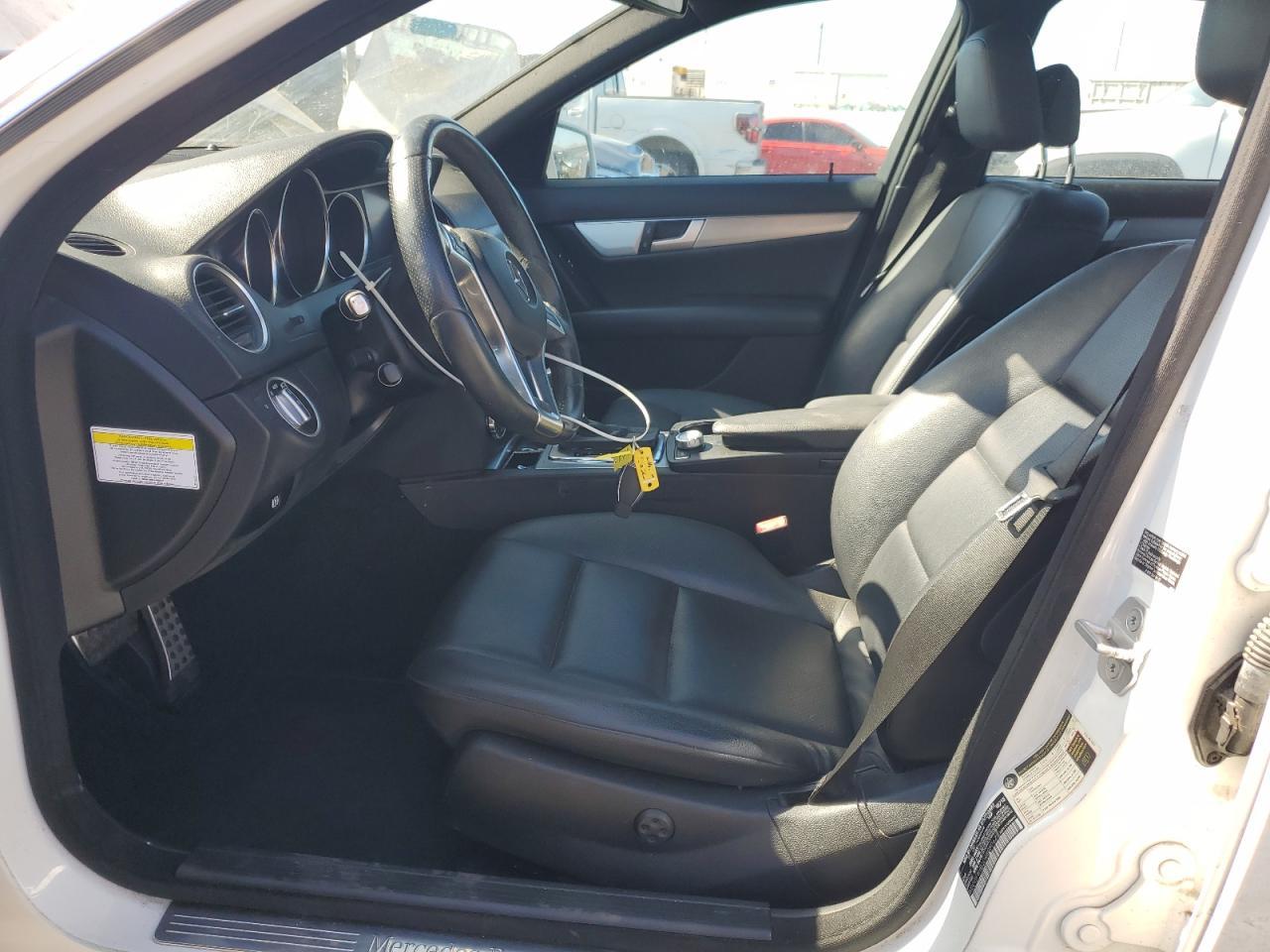 2013 Mercedes-Benz C 250 - Фото 7