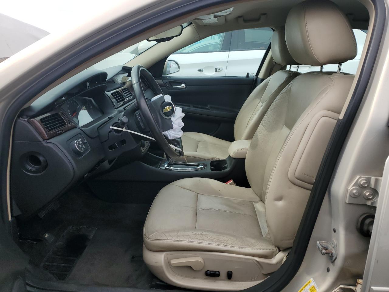 2012 Chevrolet Impala Ltz - Image 7