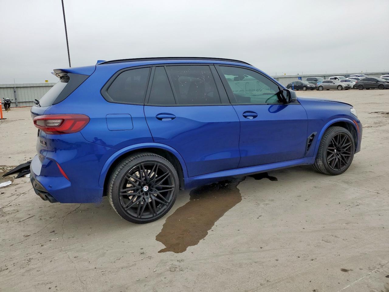 2020 BMW X5 M - Фото 3