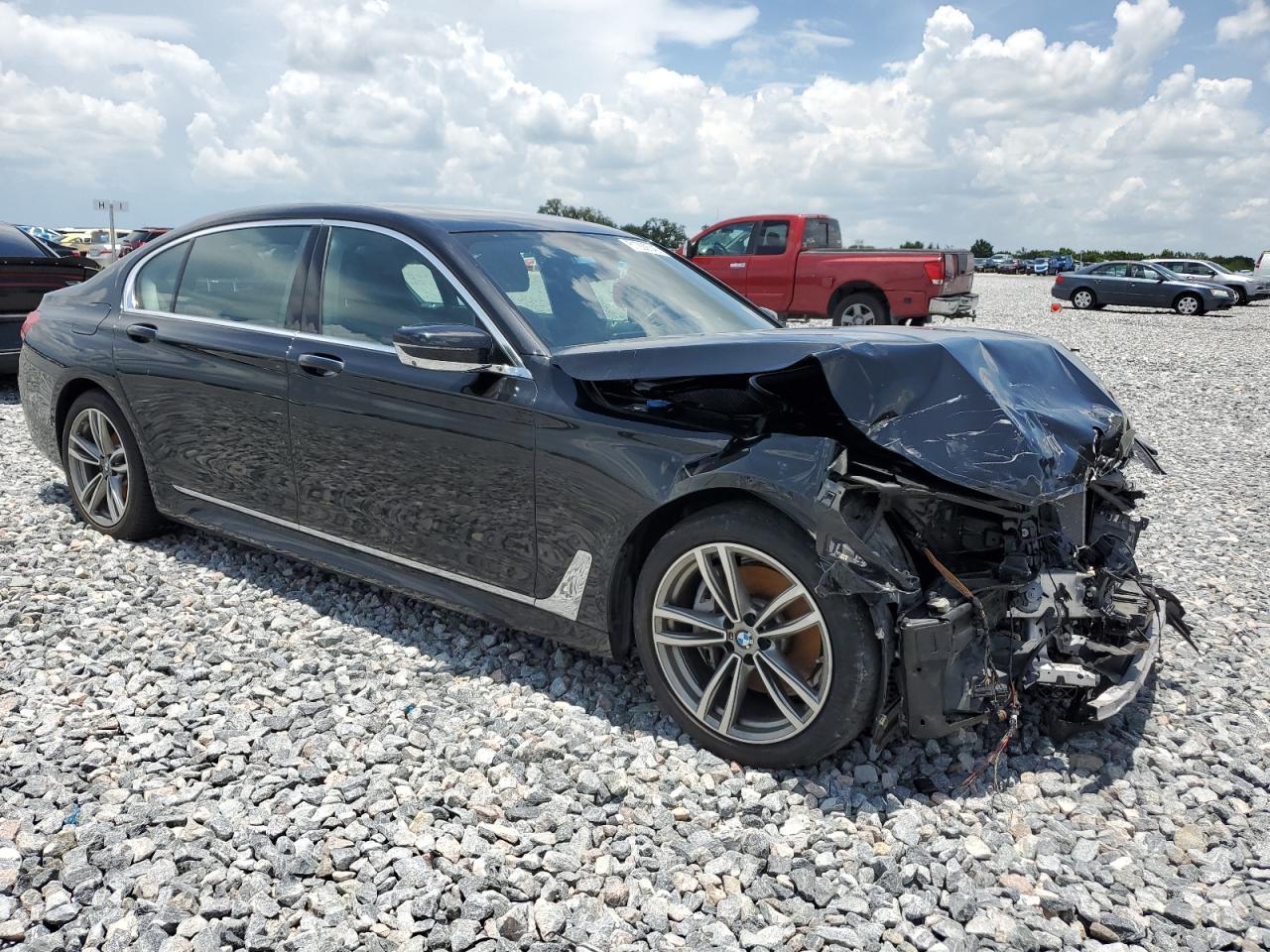 2019 BMW 740 I - Image 4