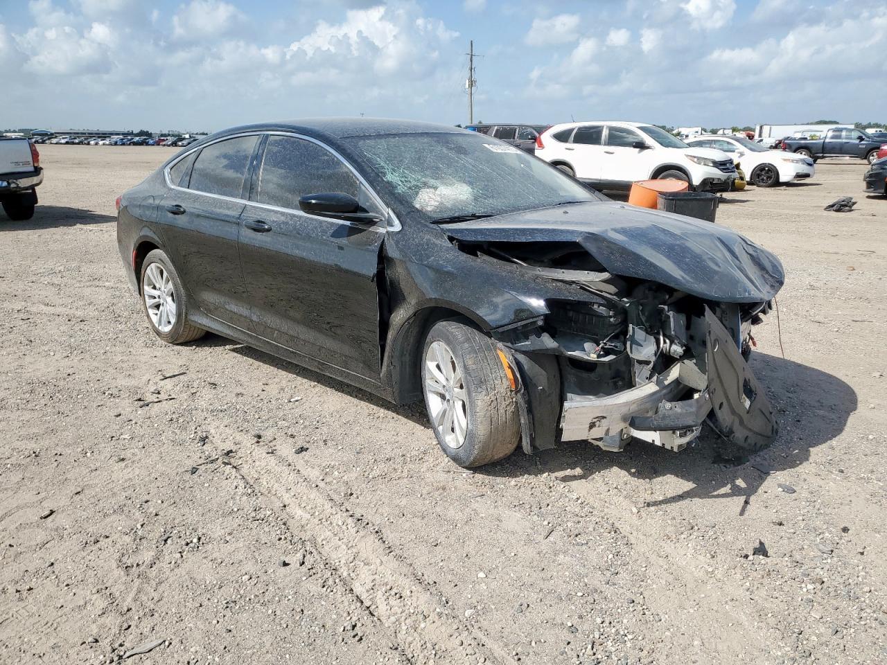 2016 Chrysler 200 Limited - Фото 4