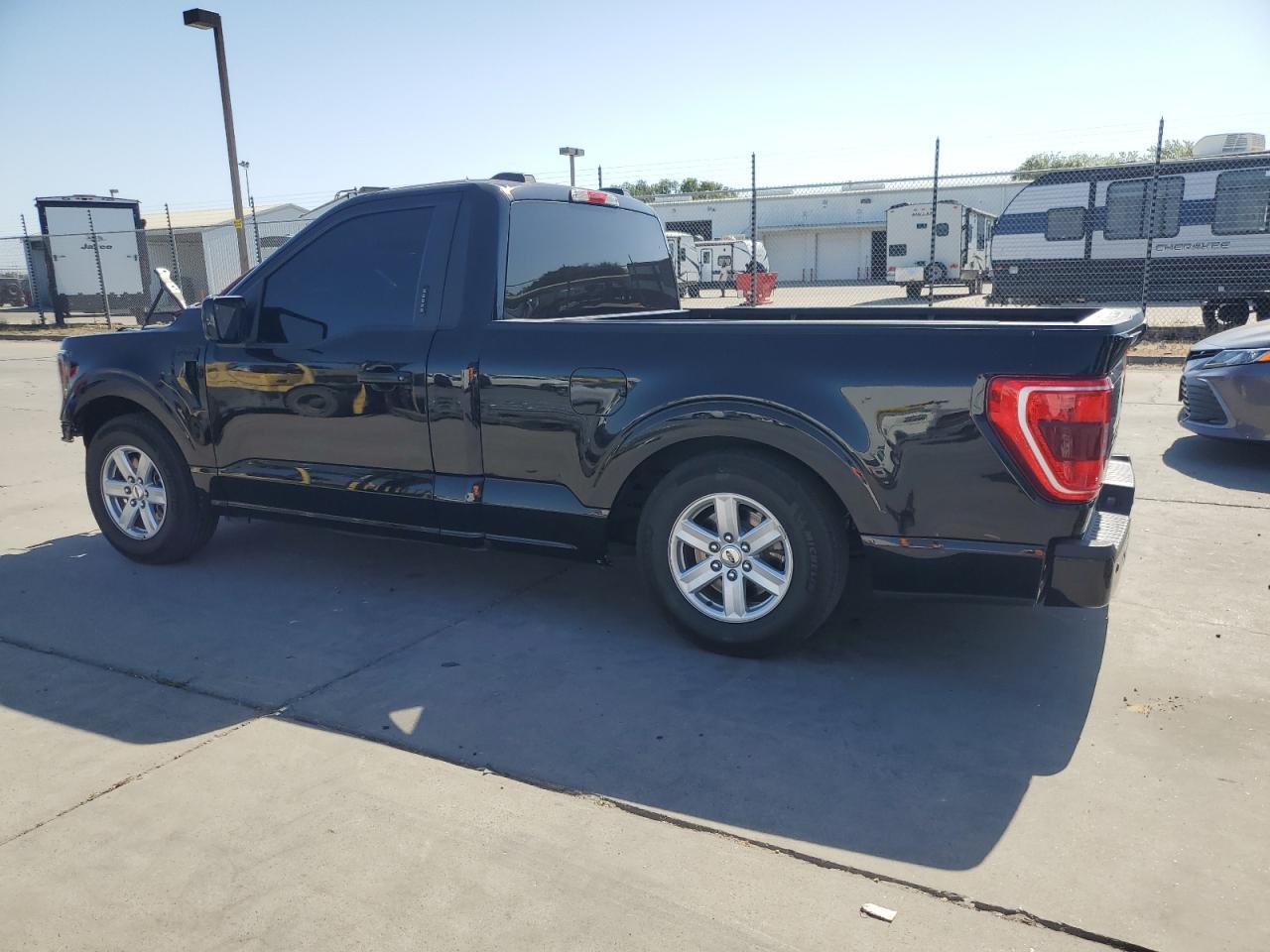 2023 Ford F150 - Фото 2