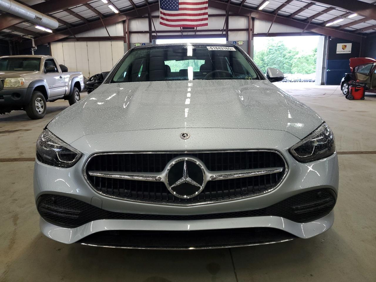 2024 Mercedes-Benz C 300 4Matic - Фото 5
