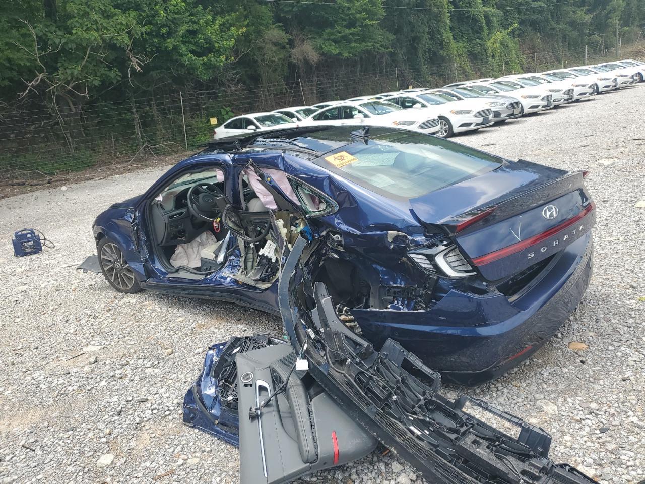 2022 Hyundai Sonata Limited - Image 2