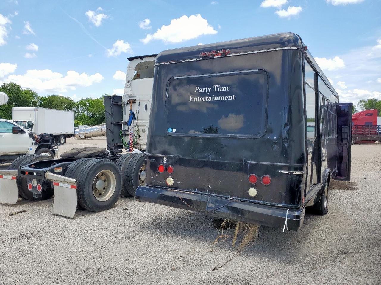 1997 Ford Econoline E450 Super Duty Cutaway Van Rv - Фото 4