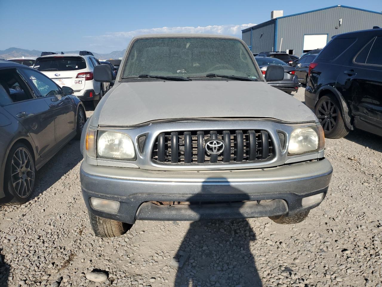 2004 Toyota Tacoma Xtracab - Фото 5