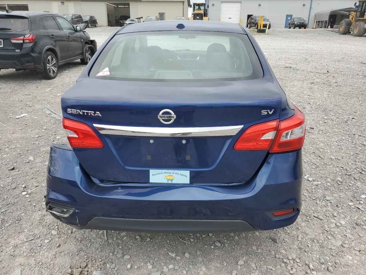 2017 Nissan Sentra S - Фото 6