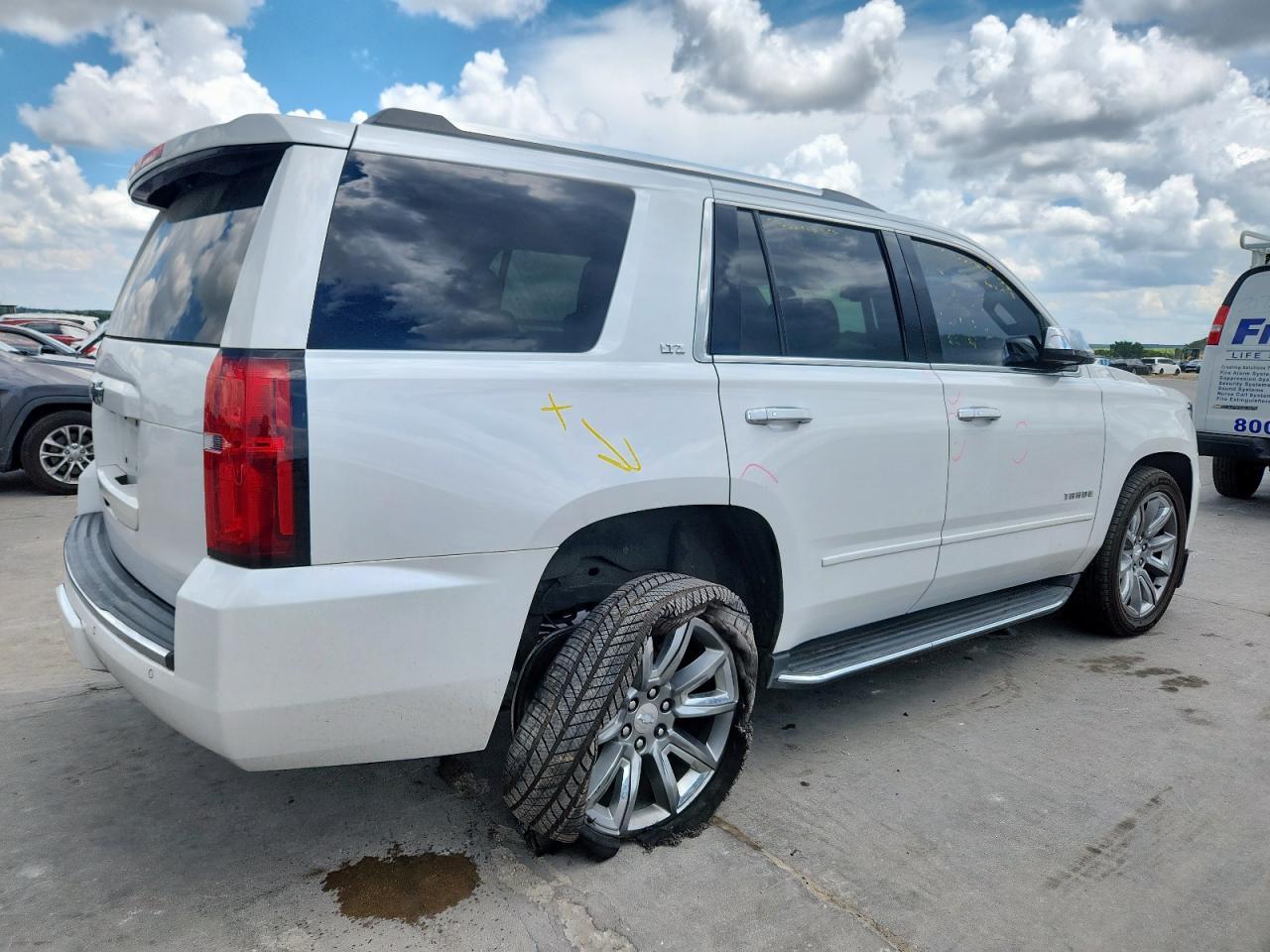 2016 Chevrolet Tahoe C1500 Ltz - Фото 3