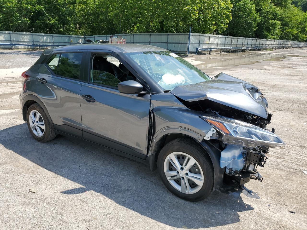 2023 Nissan Kicks S - Фото 4