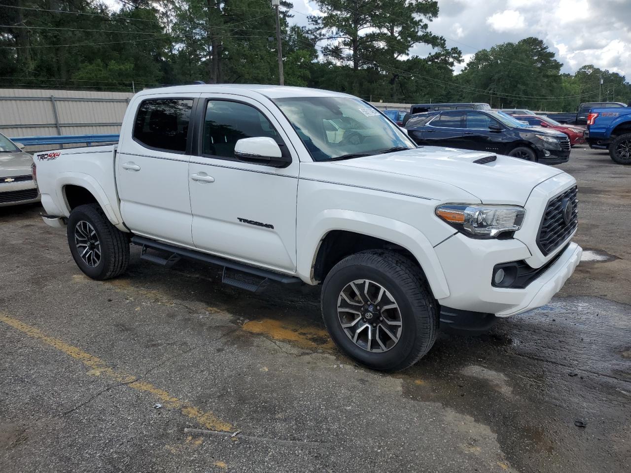 2020 Toyota Tacoma Double Cab - Image 4
