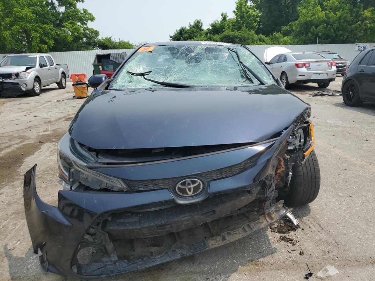 2020 Toyota Corolla Le - Фото 5