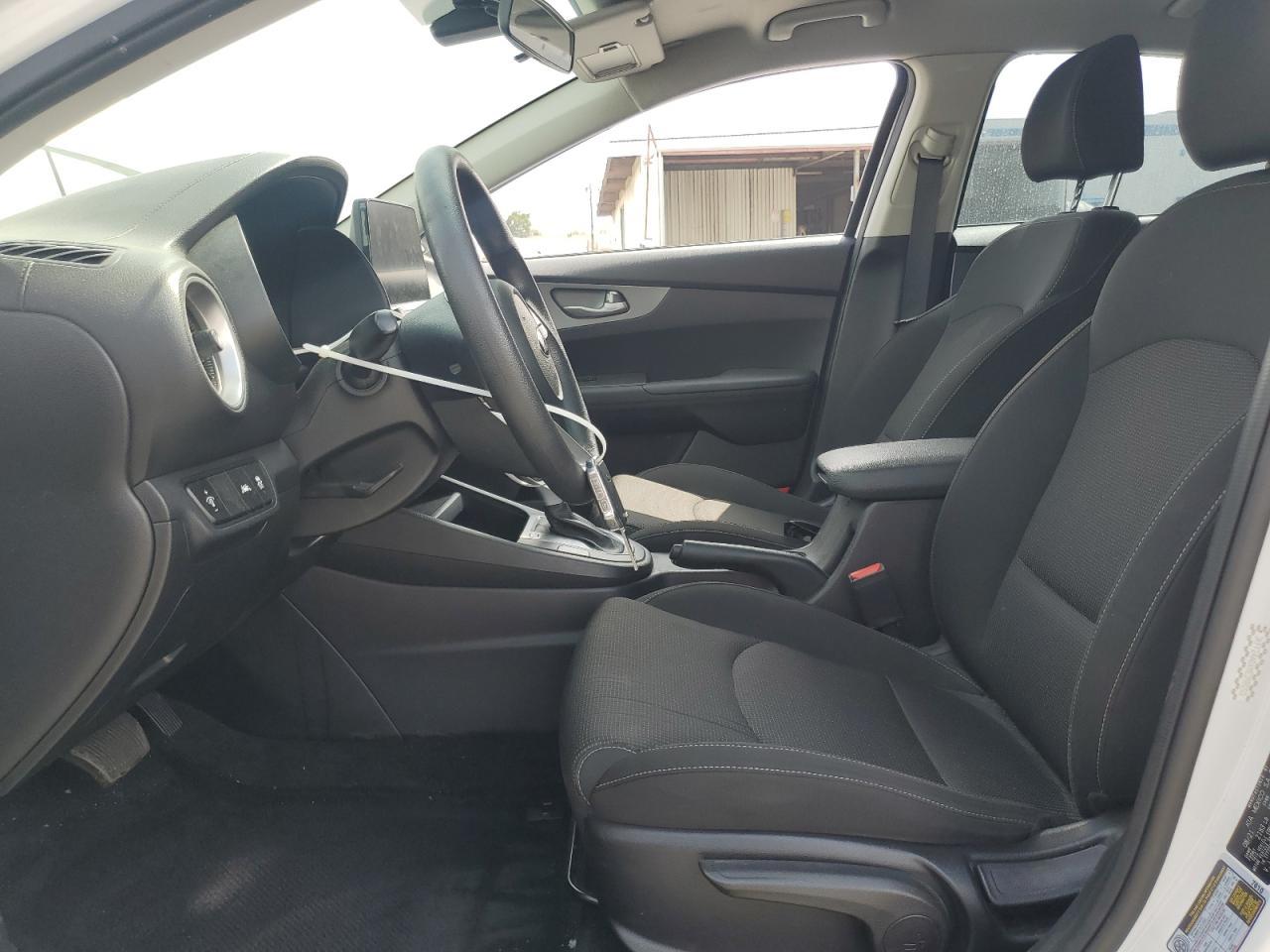 2021 Kia Forte Fe - Фото 7