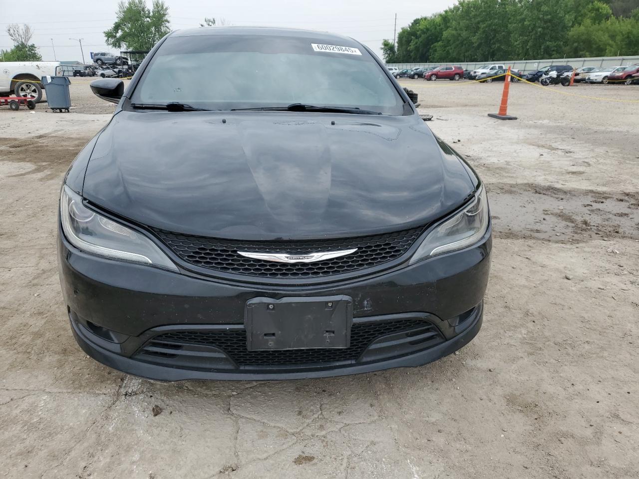 2015 Chrysler 200 S - Image 5