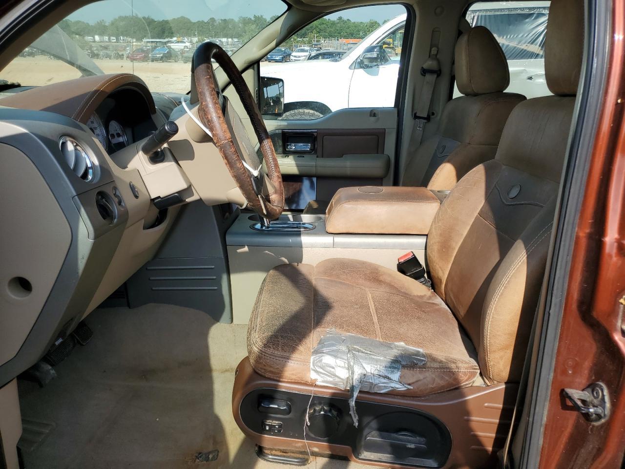 2005 Ford F150 Supercrew - Image 7