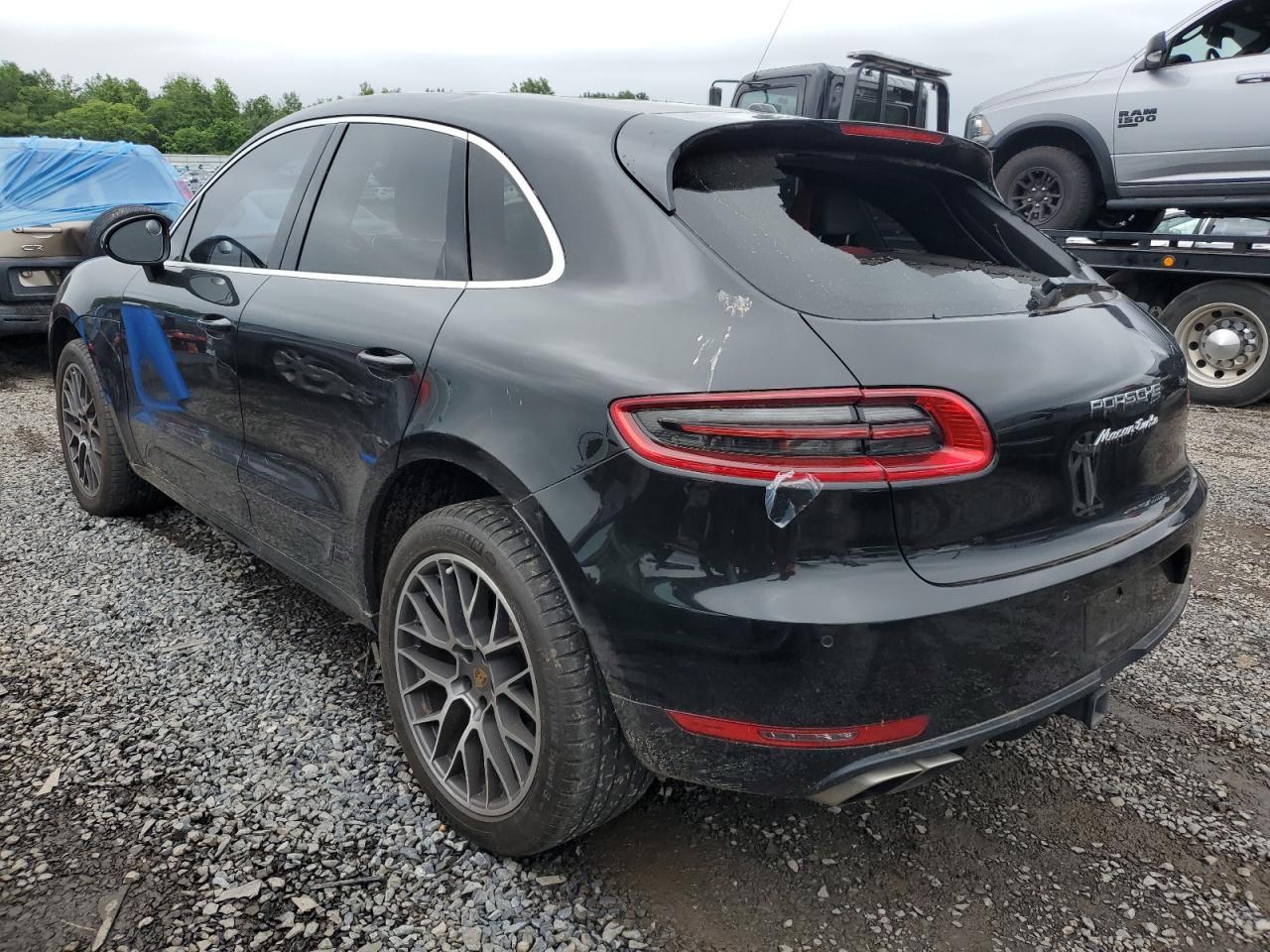 2015 Porsche Macan Turbo - Image 2