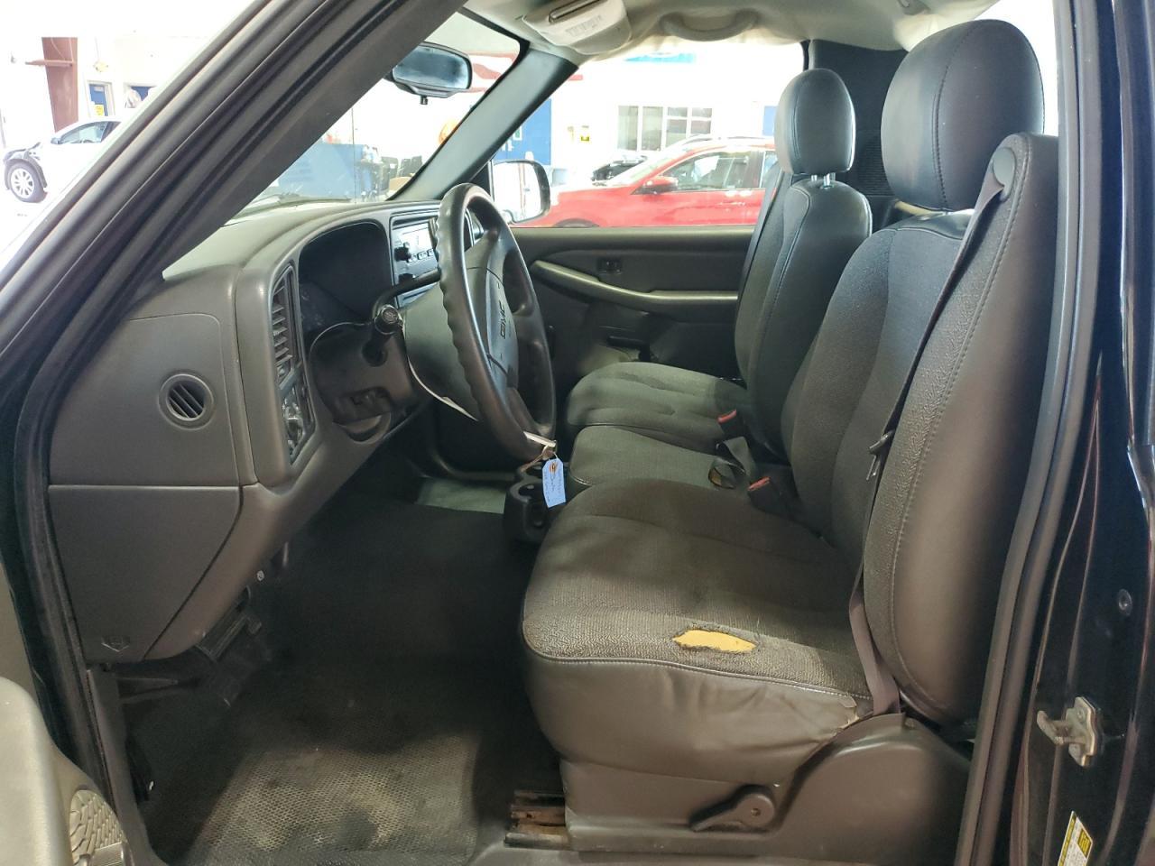2005 GMC New Sierra C1500 - Фото 7