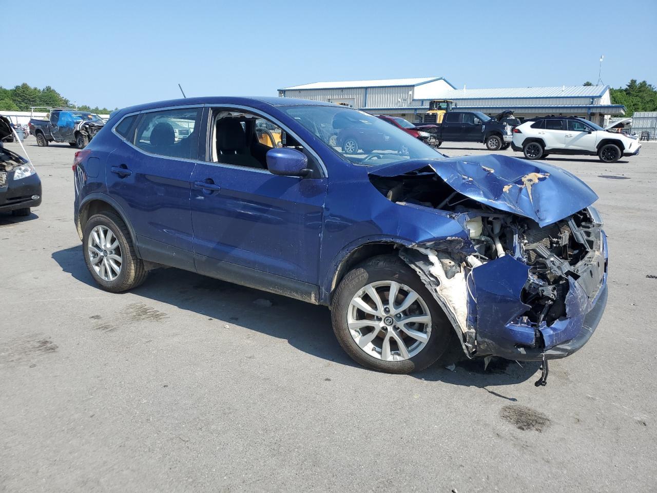 2021 Nissan Rogue Sport S - Фото 4