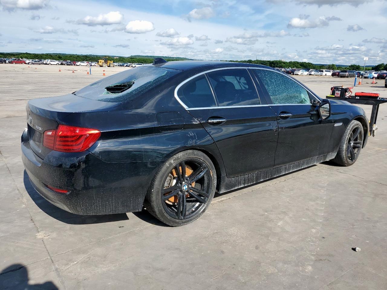 2016 BMW 528 I - Image 3
