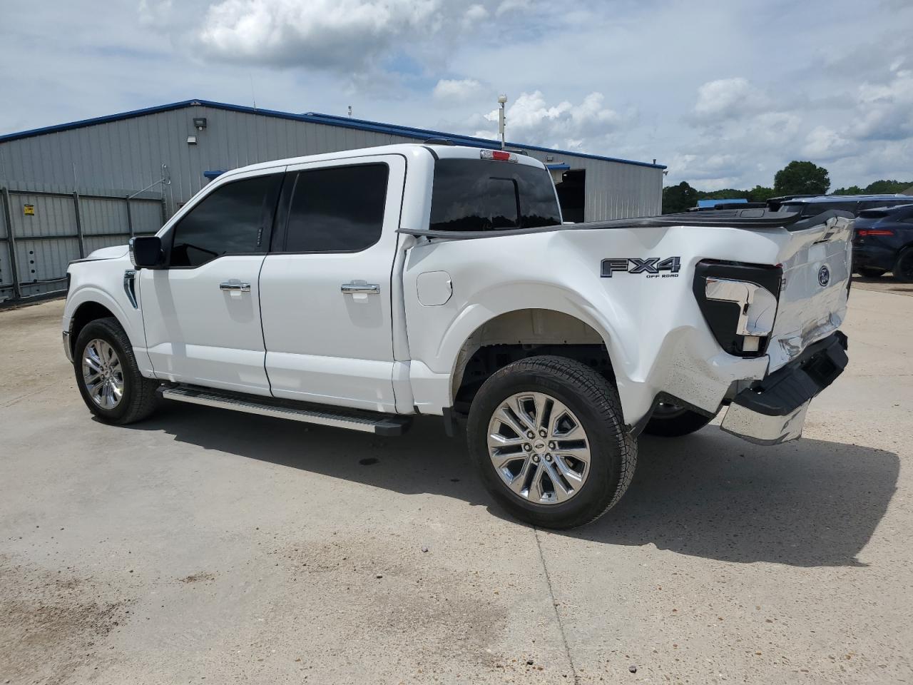 2024 Ford F150 Xlt - Фото 2