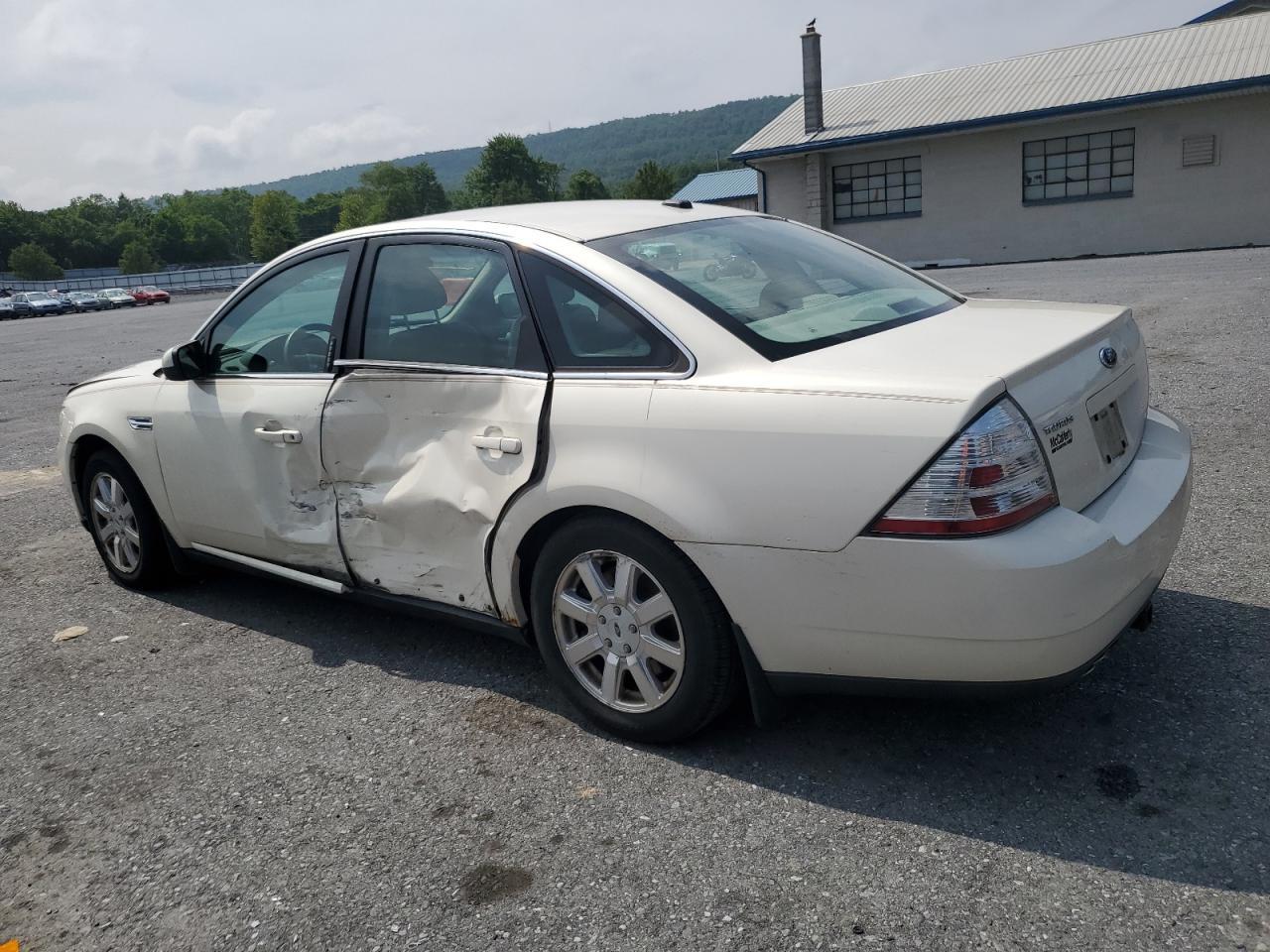 2009 Ford Taurus Se - Image 2