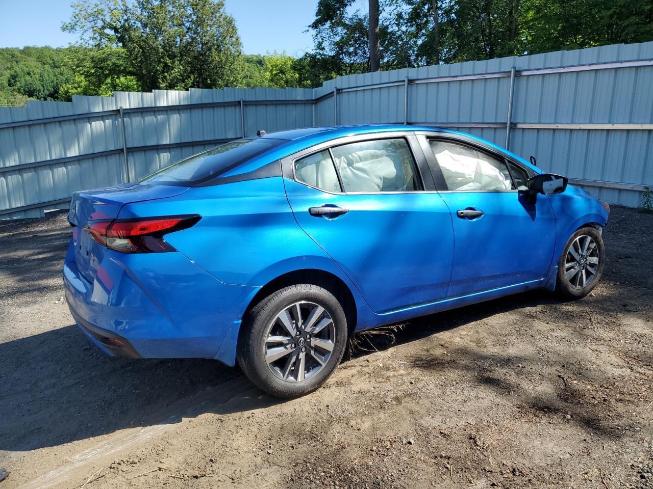 2024 Nissan Versa S - Image 3