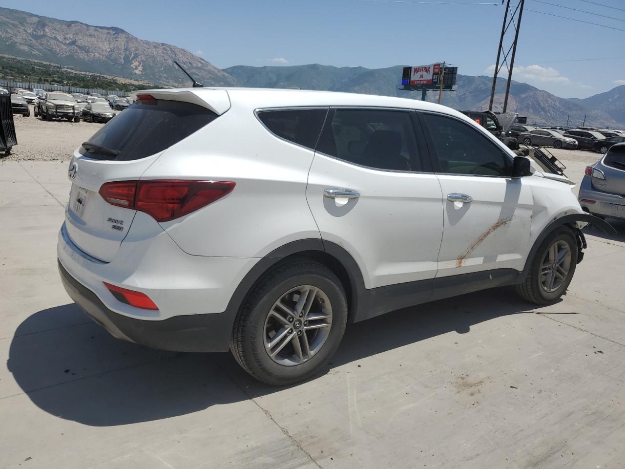 2018 Hyundai Santa Fe Sport - Image 3