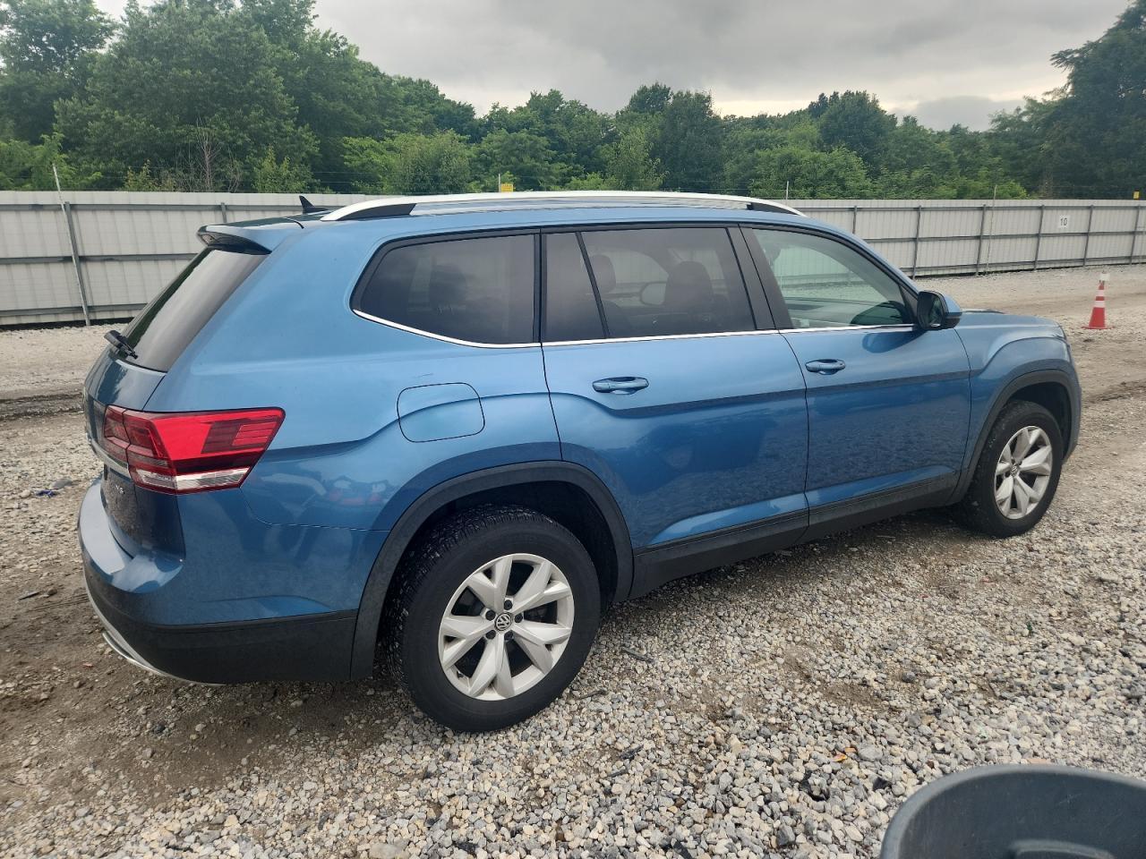 2019 Volkswagen Atlas Se - Фото 3