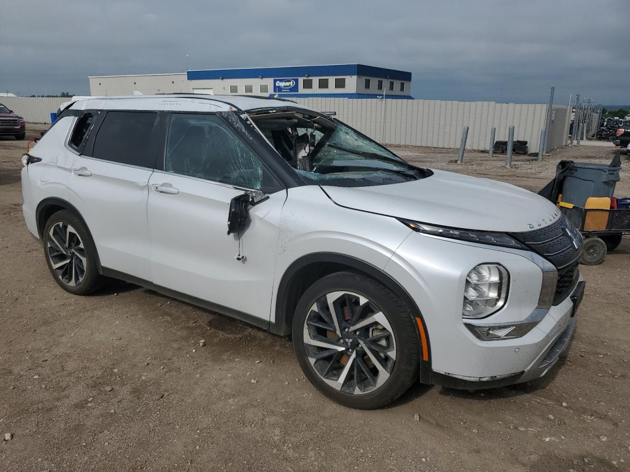 2022 Mitsubishi Outlander Se - Фото 4