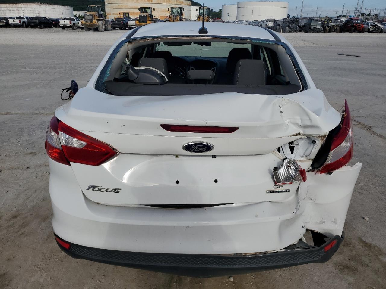 2014 Ford Focus Se - Image 6