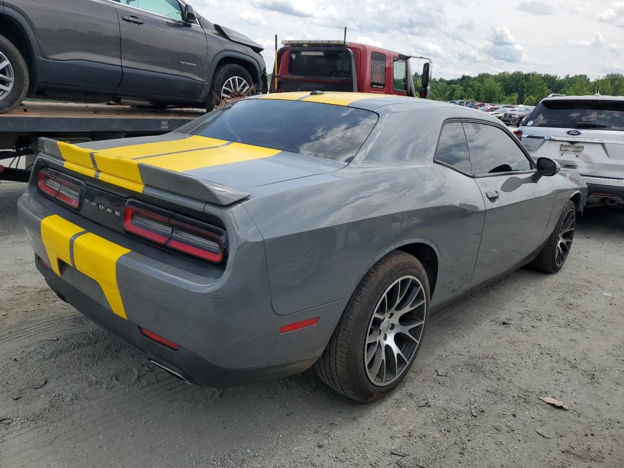2019 Dodge Challenger Sxt - Image 3