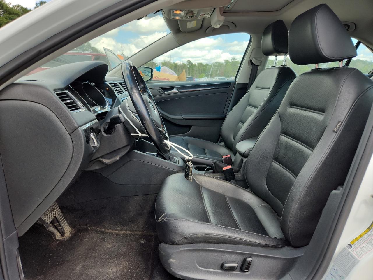 2017 Volkswagen Jetta Sel - Image 7