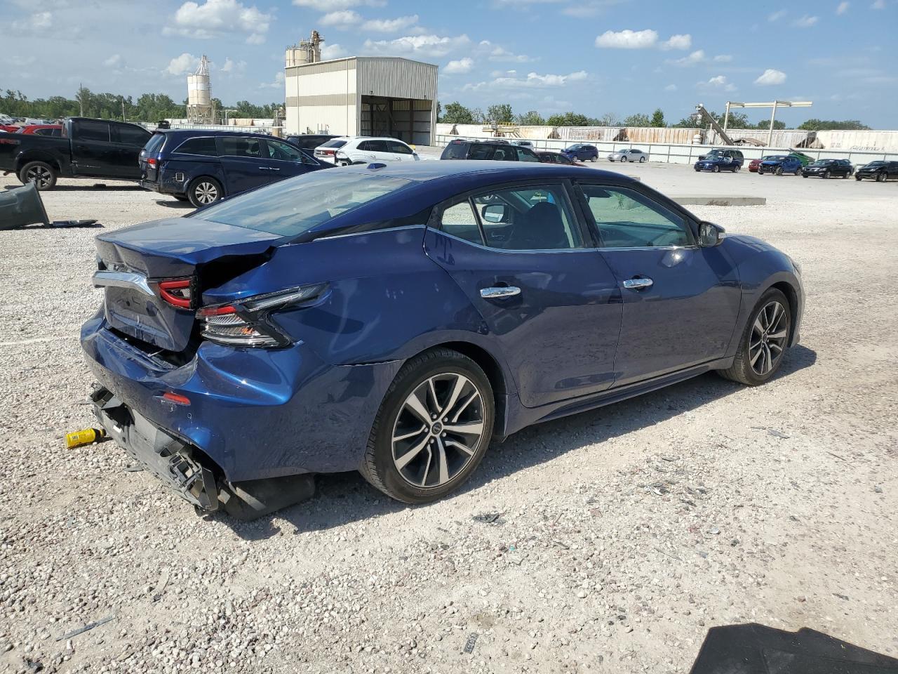 2023 Nissan Maxima Sv - Фото 3