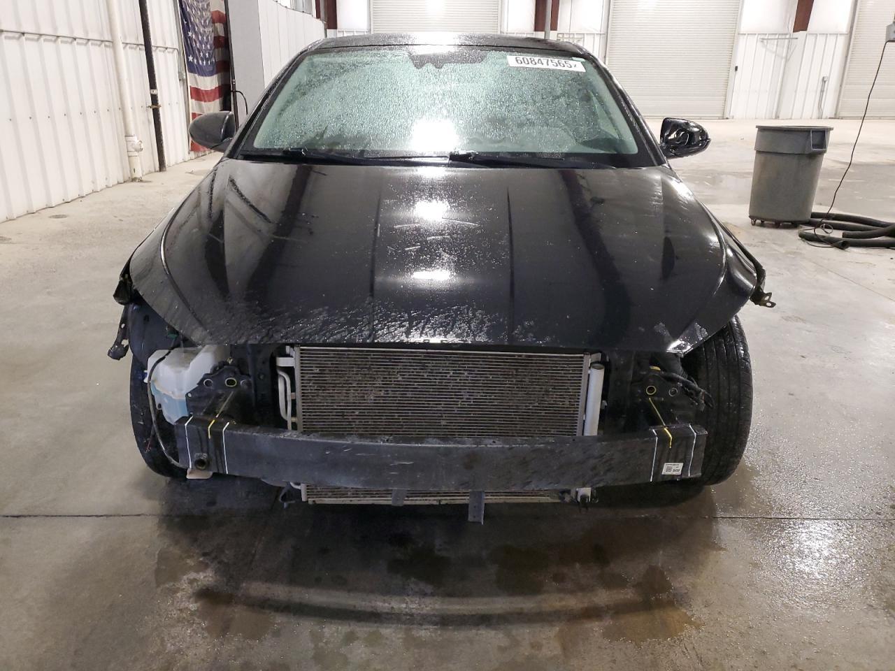 2020 Hyundai Elantra Se - Фото 5