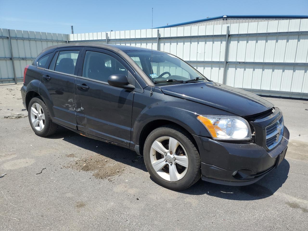 2011 Dodge Caliber Mainstreet - Image 4