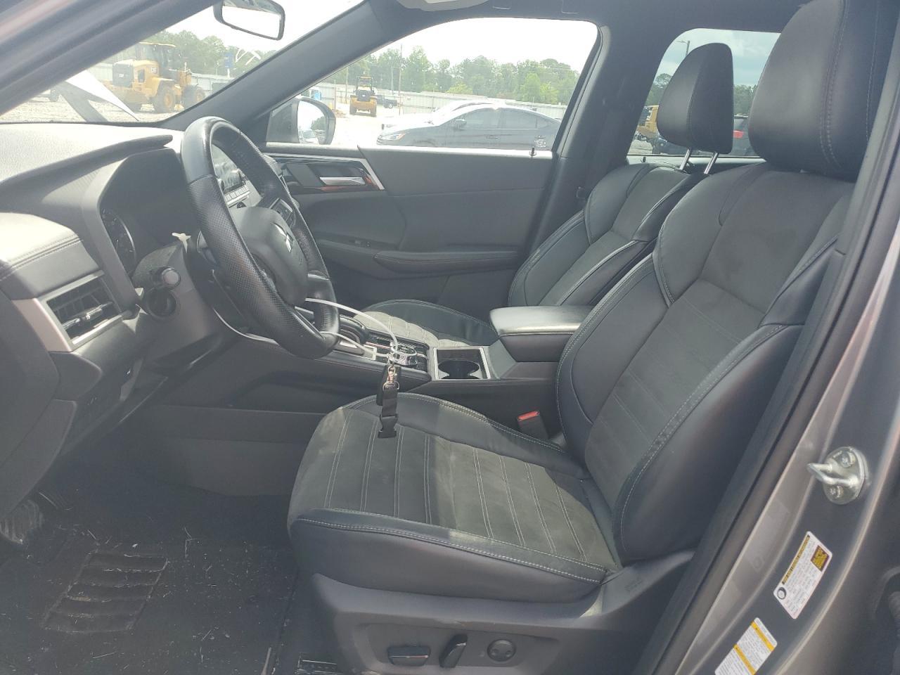 2022 Mitsubishi Outlander Se - Фото 7