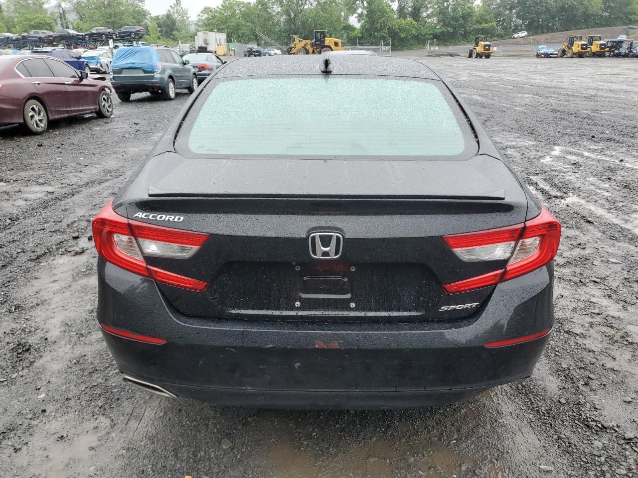 2020 Honda Accord Sport - Image 6