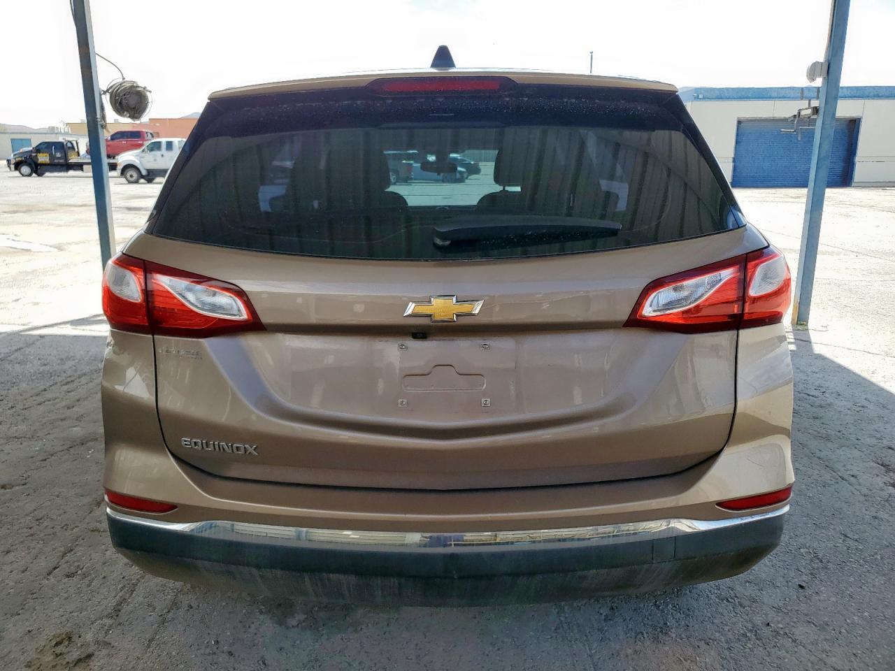 2018 Chevrolet Equinox Ls - Image 6