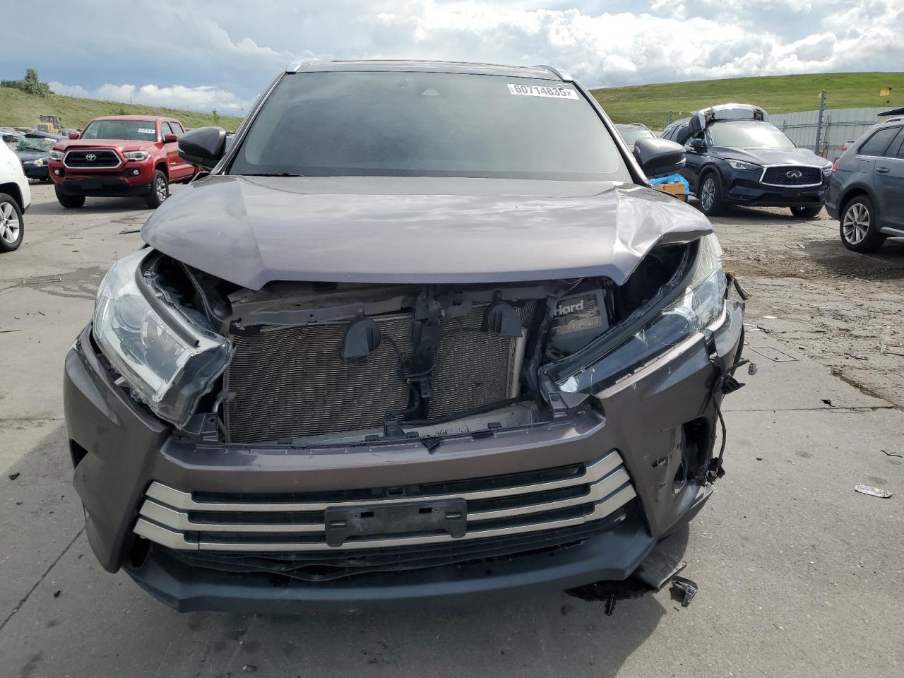 2019 Toyota Highlander Limited - Фото 5