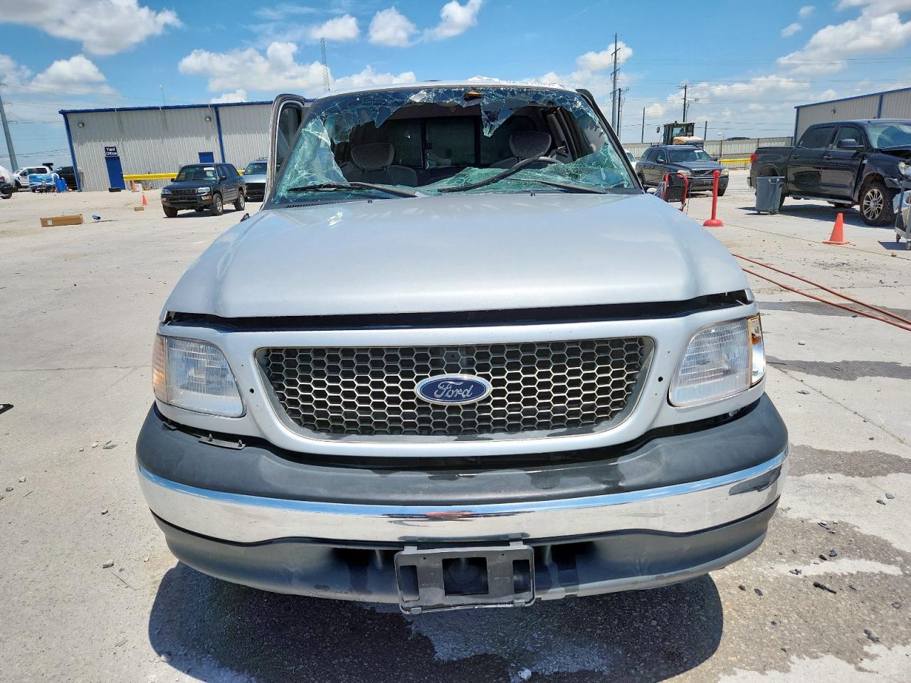 2001 Ford F150 - Фото 5