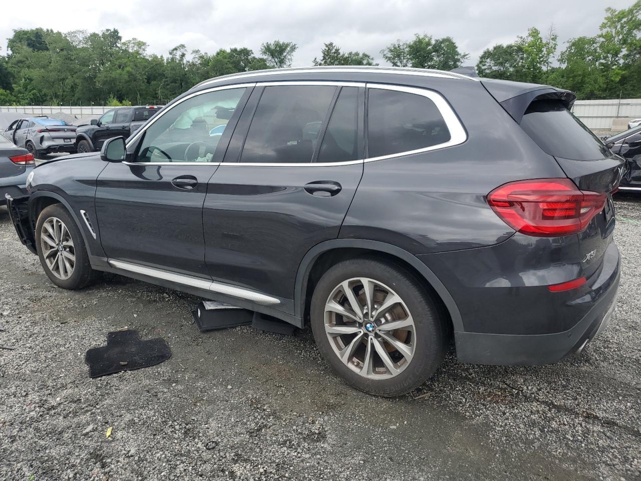 2019 BMW X3 xDrive30I - Фото 2