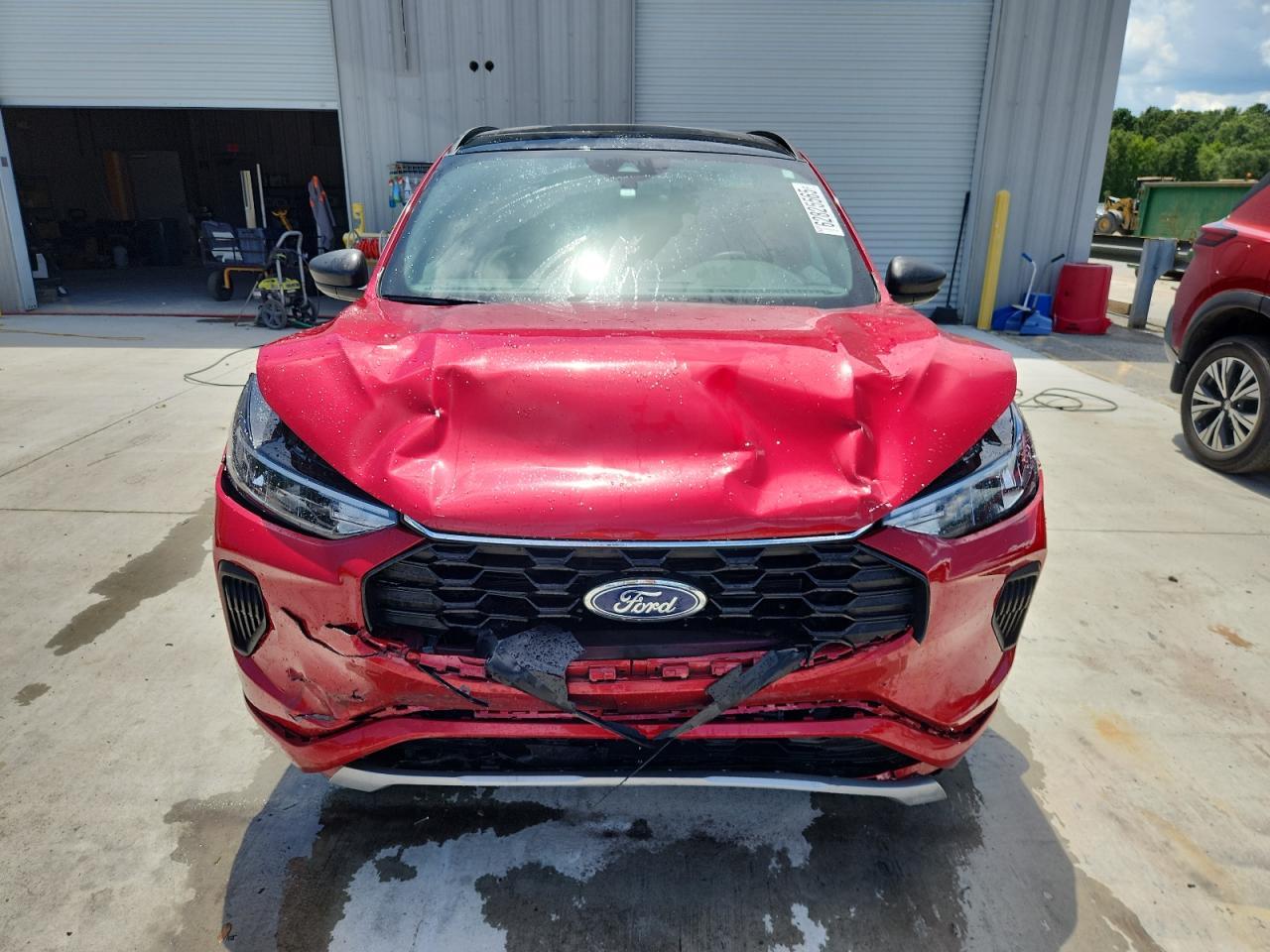 2024 Ford Escape St Line - Image 5