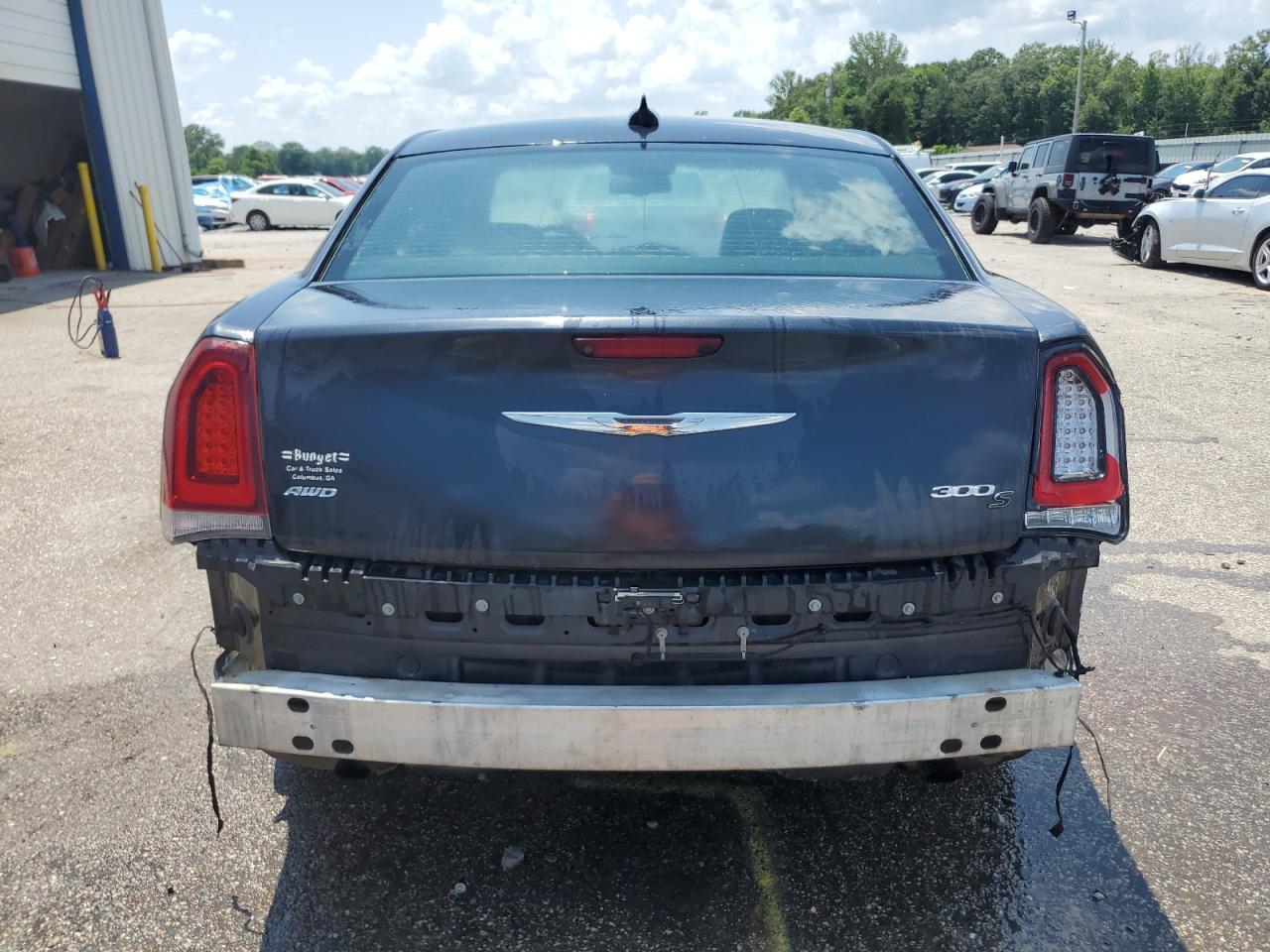 2019 Chrysler 300C - Image 6