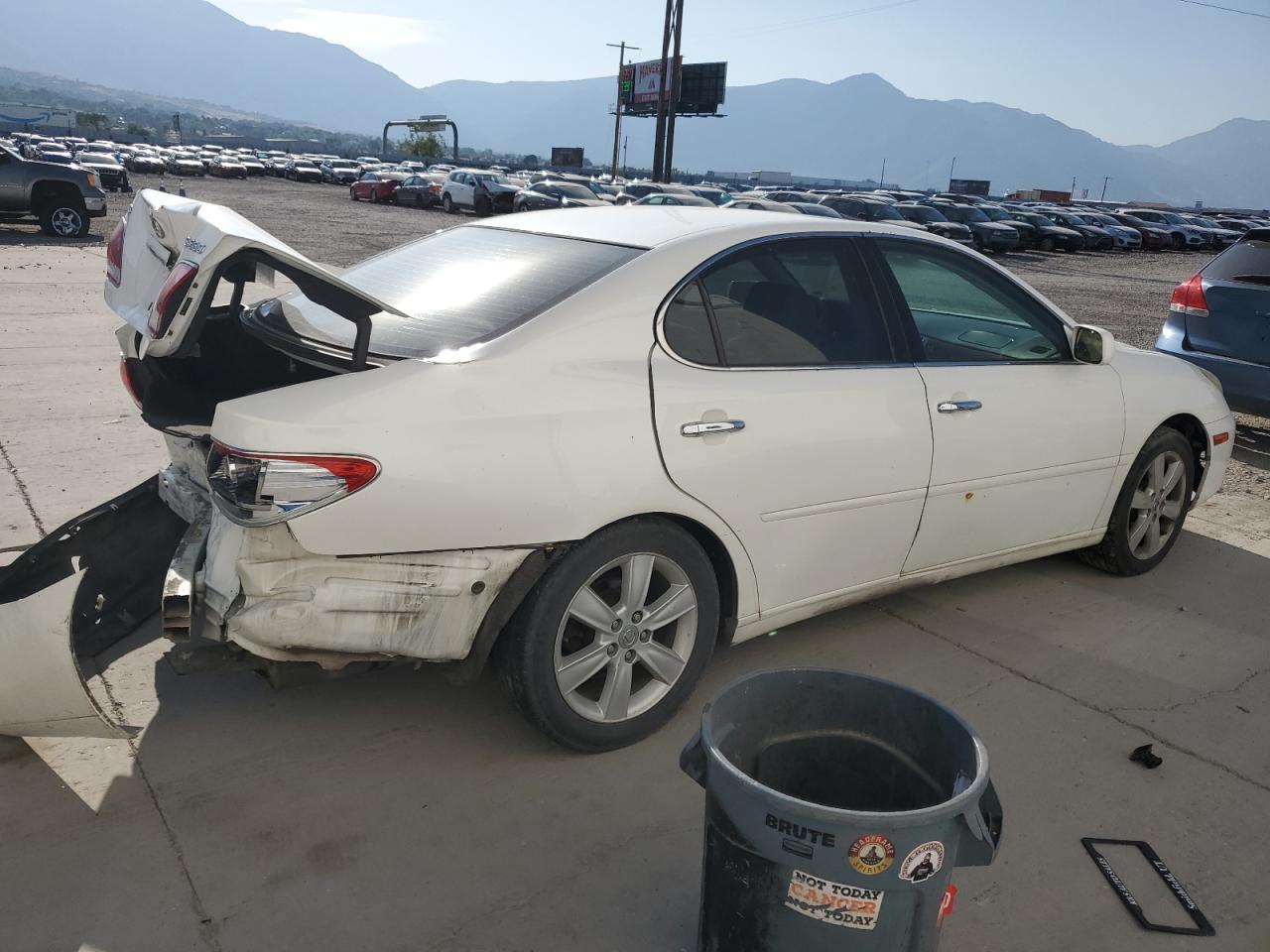 2005 Lexus Es 330 - Image 3