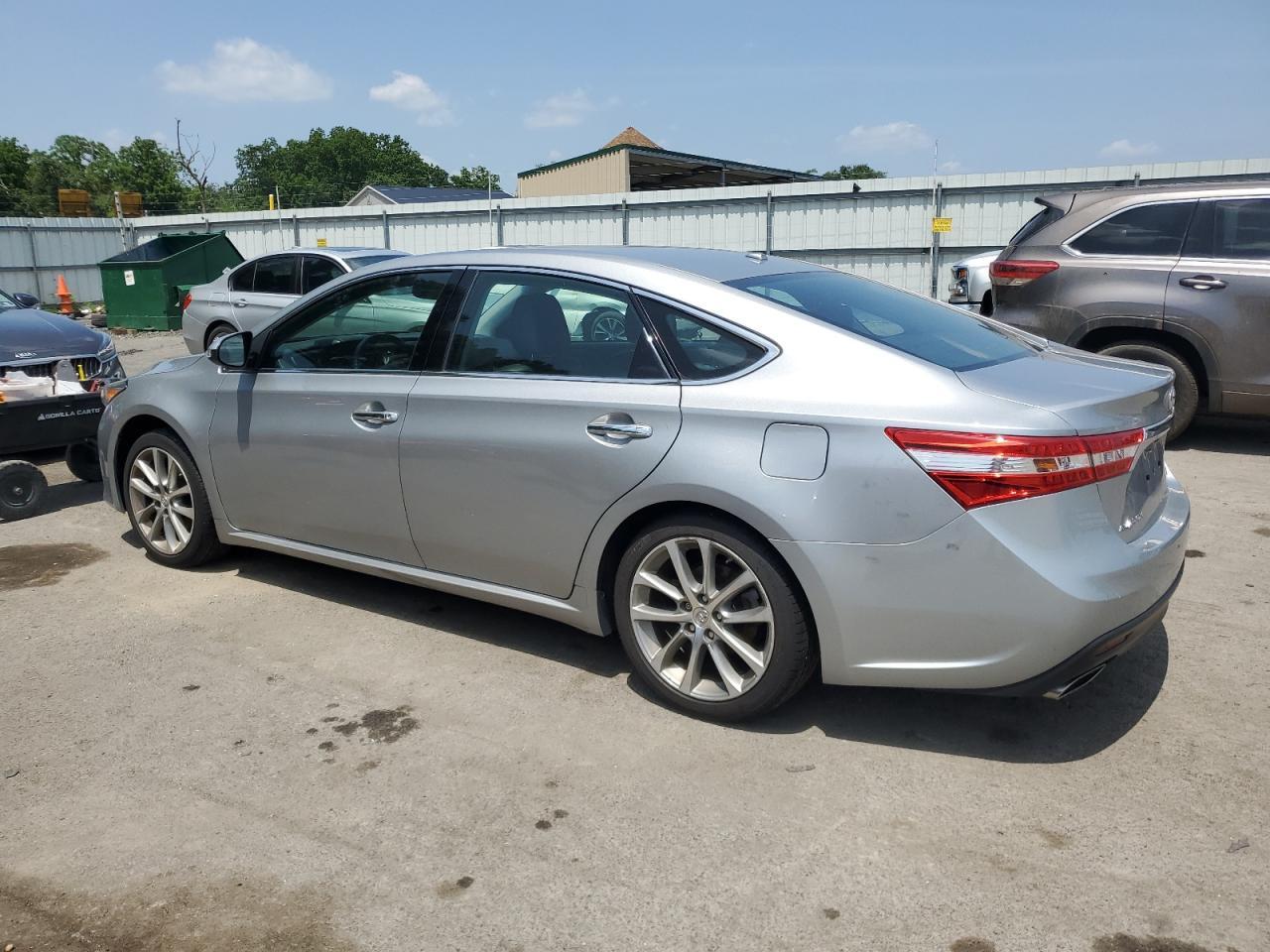 2015 Toyota Avalon Xle - Фото 2