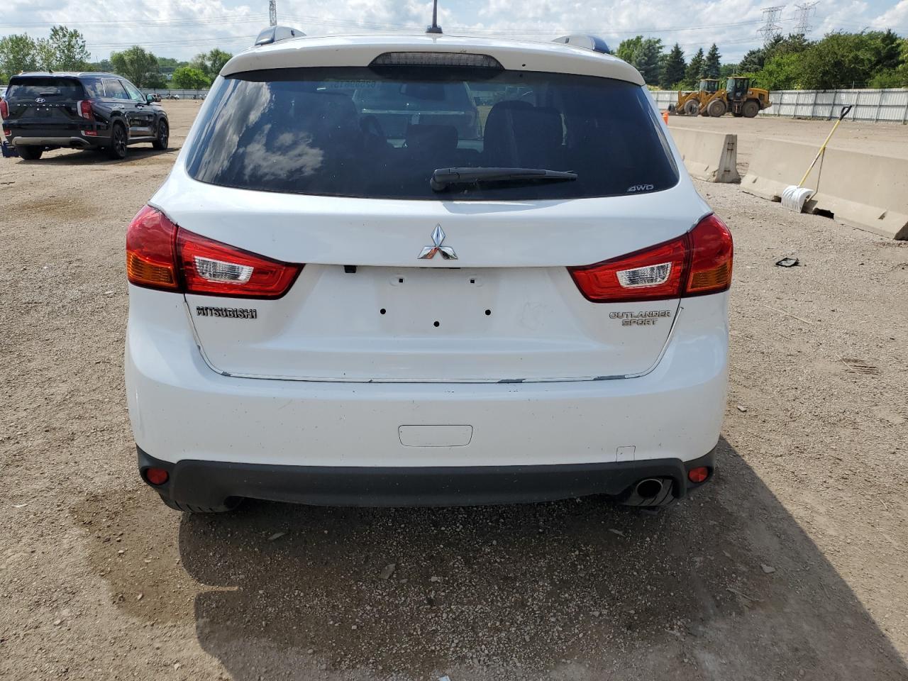 2015 Mitsubishi Outlander Sport Se - Фото 6