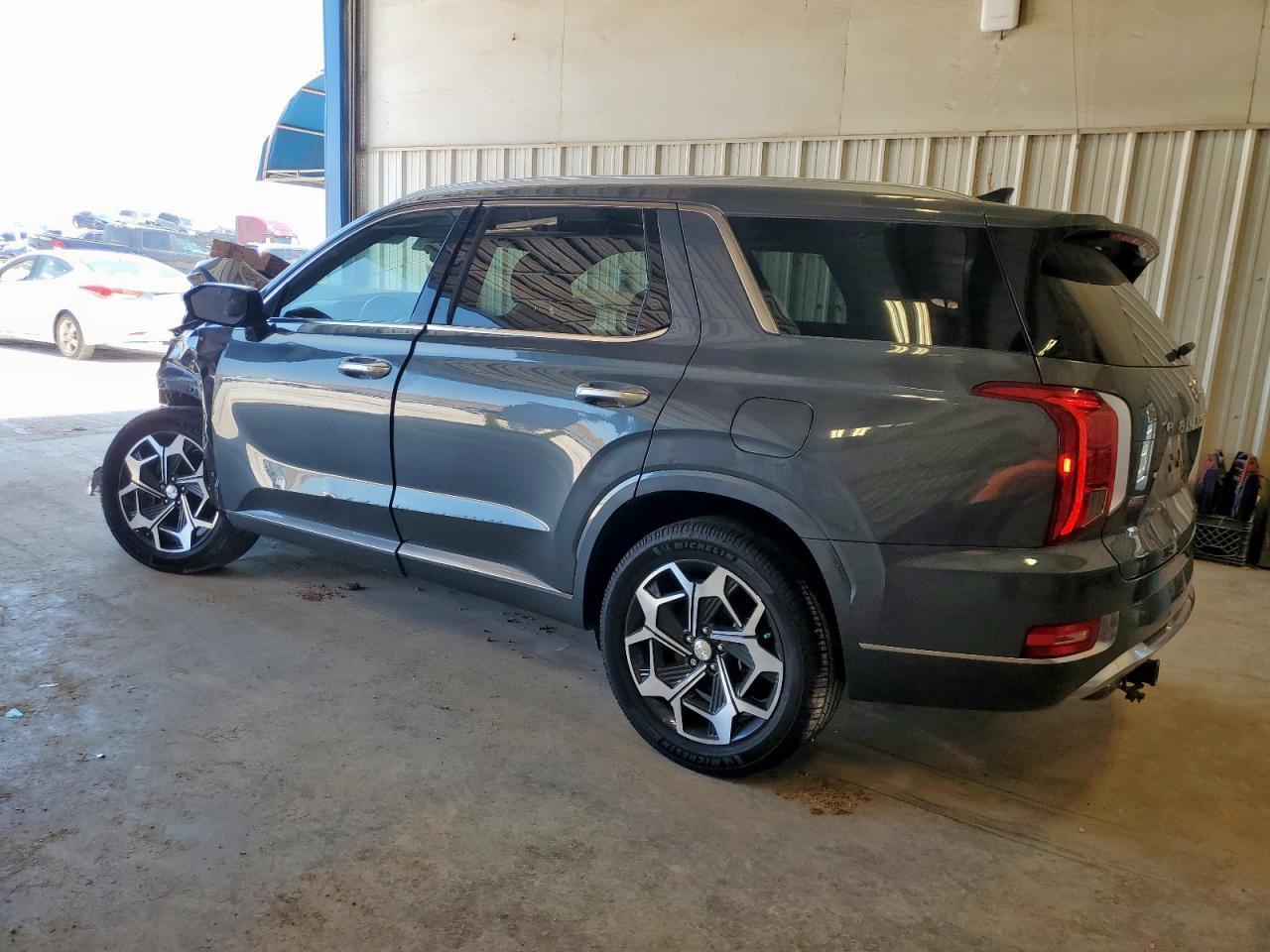 2022 Hyundai Palisade Calligraphy - Image 2