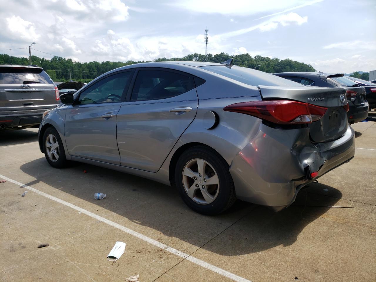 2015 Hyundai Elantra Se - Фото 2