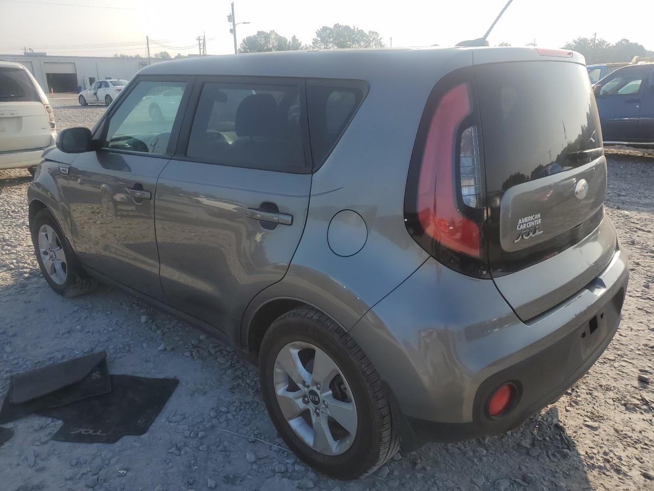 2017 Kia Soul - Image 2