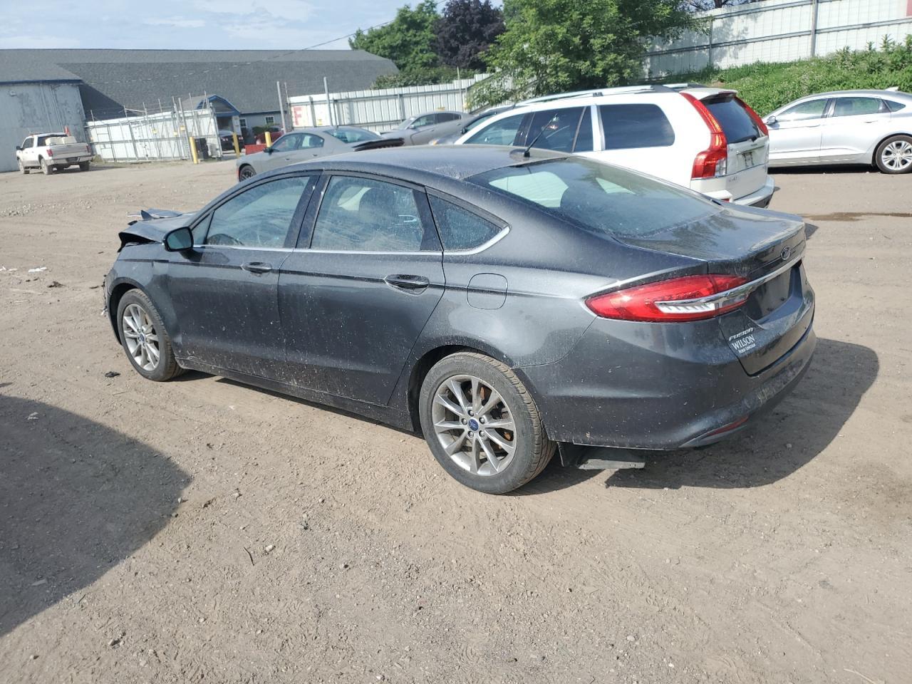 2017 Ford Fusion Se - Фото 2