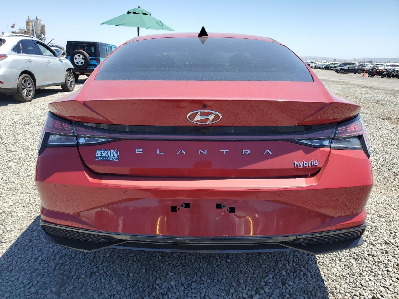 2022 Hyundai Elantra Limited - Image 6
